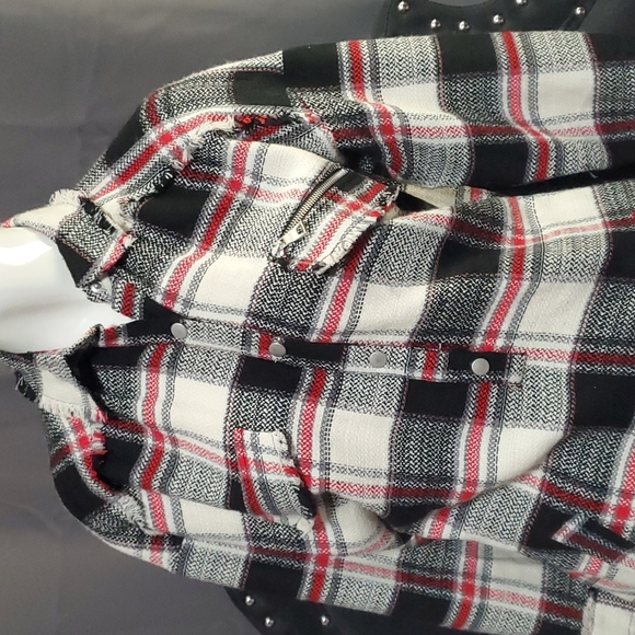 ZARA BASIC PLAID SHIRT - Picture 2 of 5